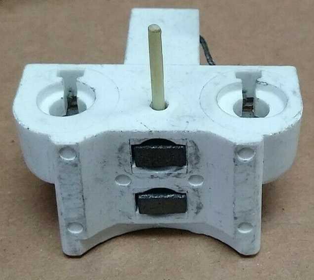CARBONES DE REGULADOR DE ALTERNADOR foto 2
