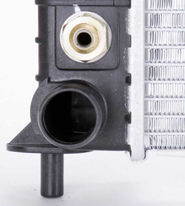 RADIADOR DE MOTOR - 4.2L, 4.6L, 5.4L foto 3
