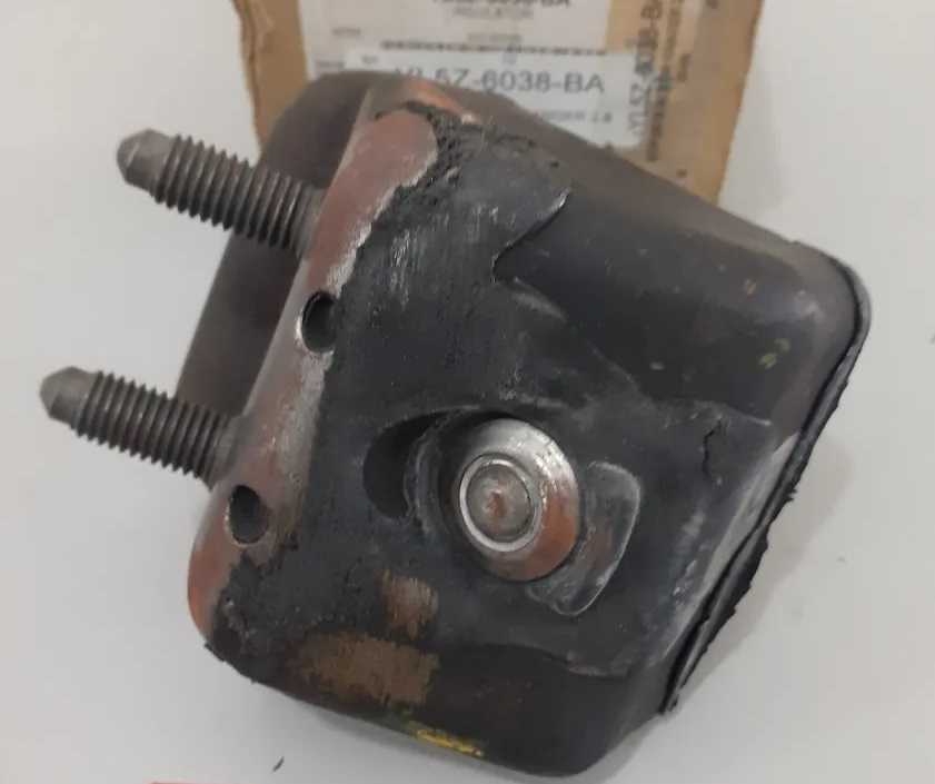 SOPORTE DE MOTOR - LH foto 2
