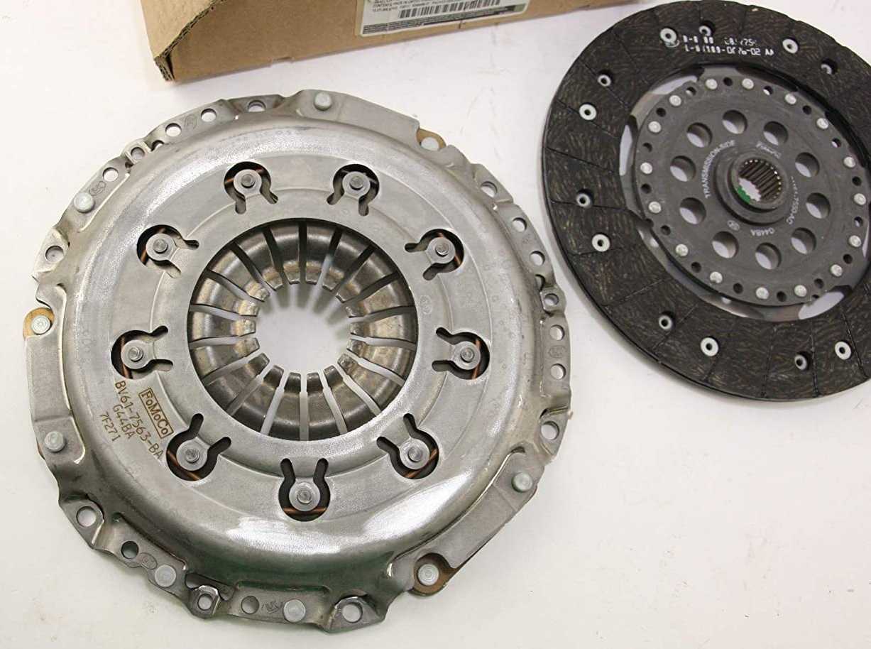 KIT DE EMBRAGUE - 2.0L, Sin turbo
