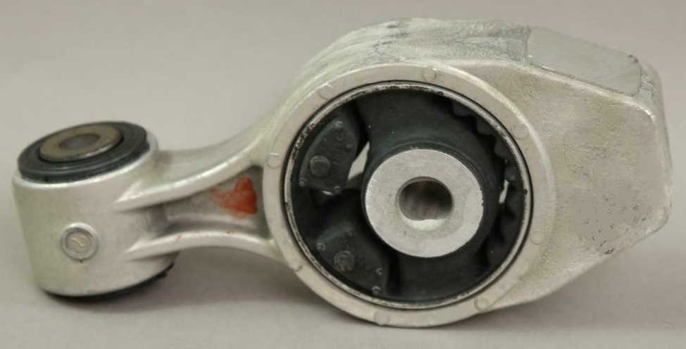 SOPORTE DE MOTOR - De Torque/Torsión. 3.5L. VQ35 foto 2