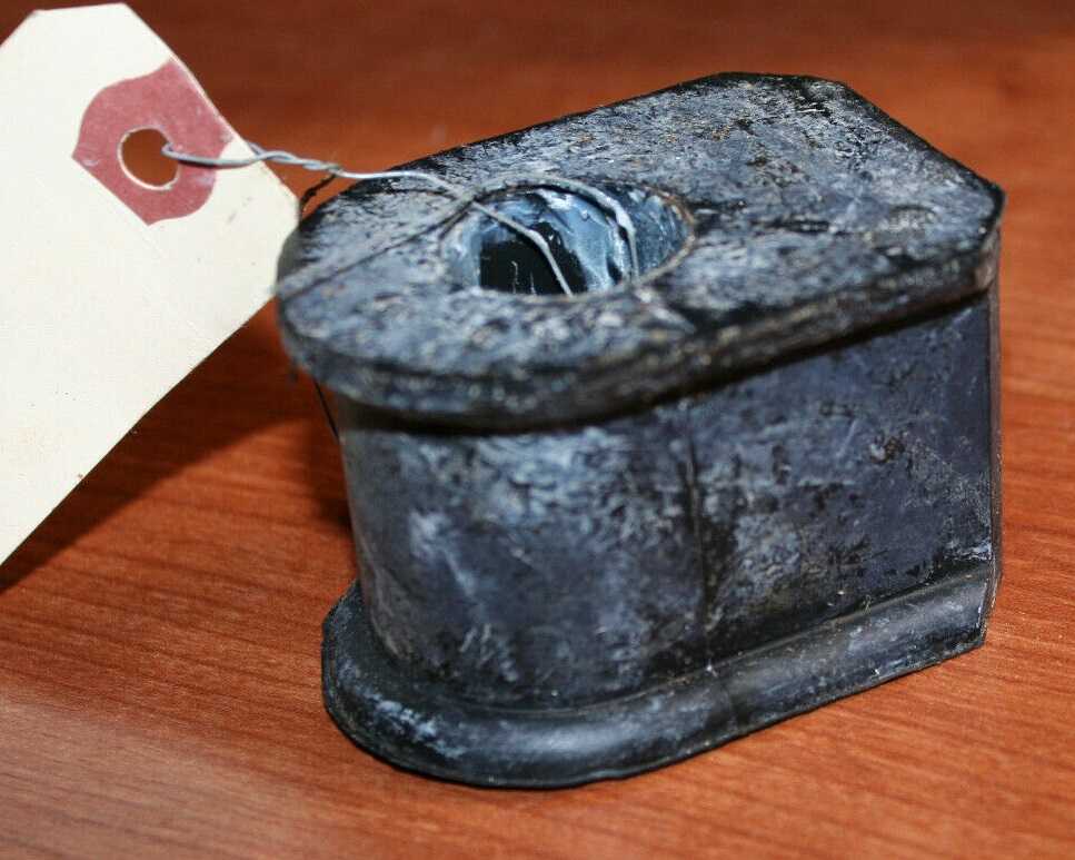 BUJE DE BARRA ESTABILIZADORA - delantero foto 3