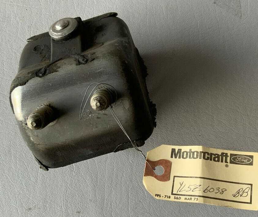 SOPORTE DE MOTOR - RH foto 1