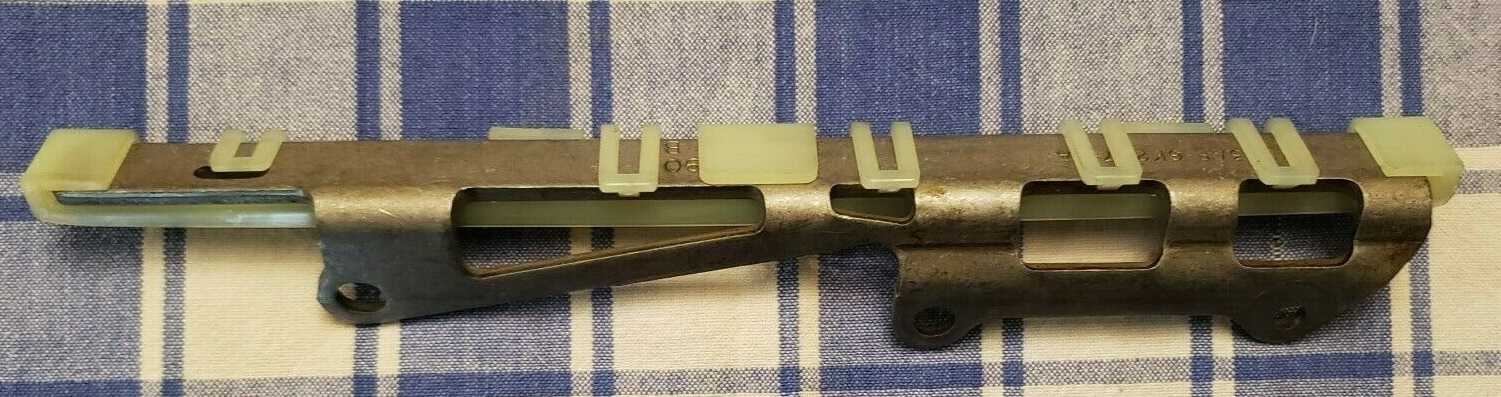 GUÍA DE CADENA DE MOTOR foto 3